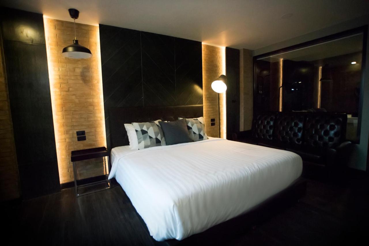 Dream Nimman Apartment チエンマイ エクステリア 写真
